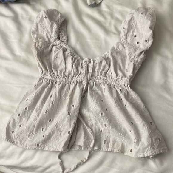 White Ruffled Top - Picture 3 of 4